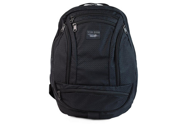 The Synapse 19 in Black Spectron with a Greyscale logo